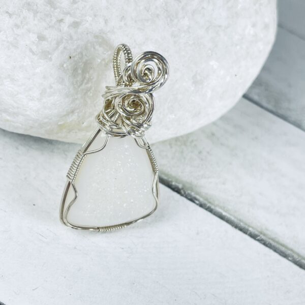 Druzy Agate and Silver Pendant - Image 4
