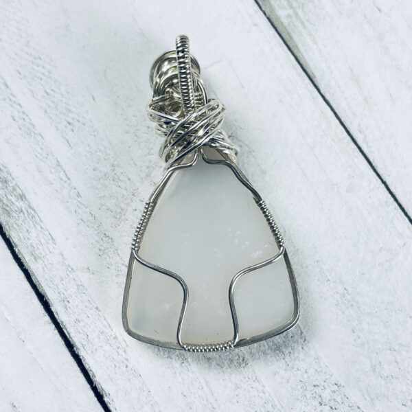 Druzy Agate and Silver Pendant - Image 7