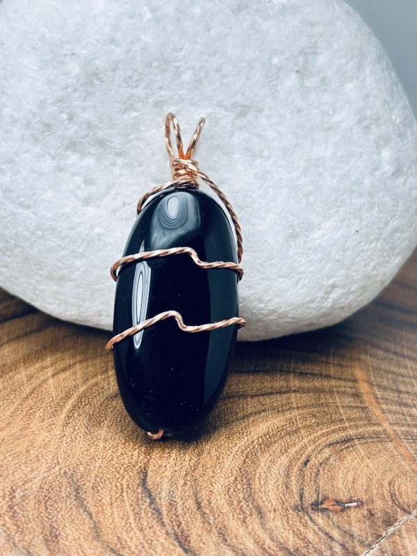 Black Agate in Raw Copper Wire - Image 5