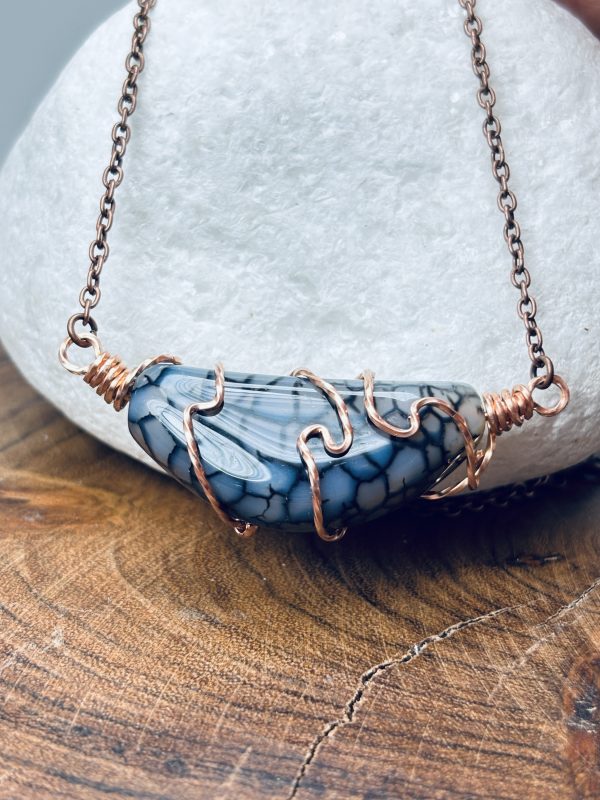 Black Dyed Cracked Agate in Raw Copper Wire - Image 5