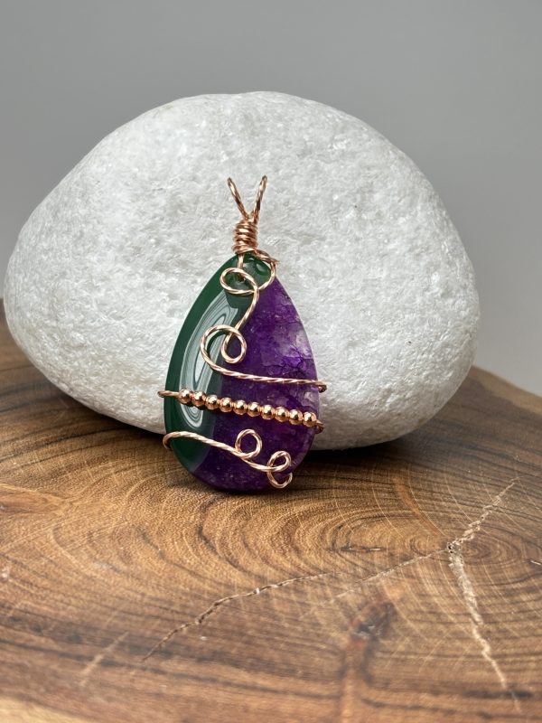 Green and Iris Purple Dyed Agate in Raw Copper Wire - Image 2